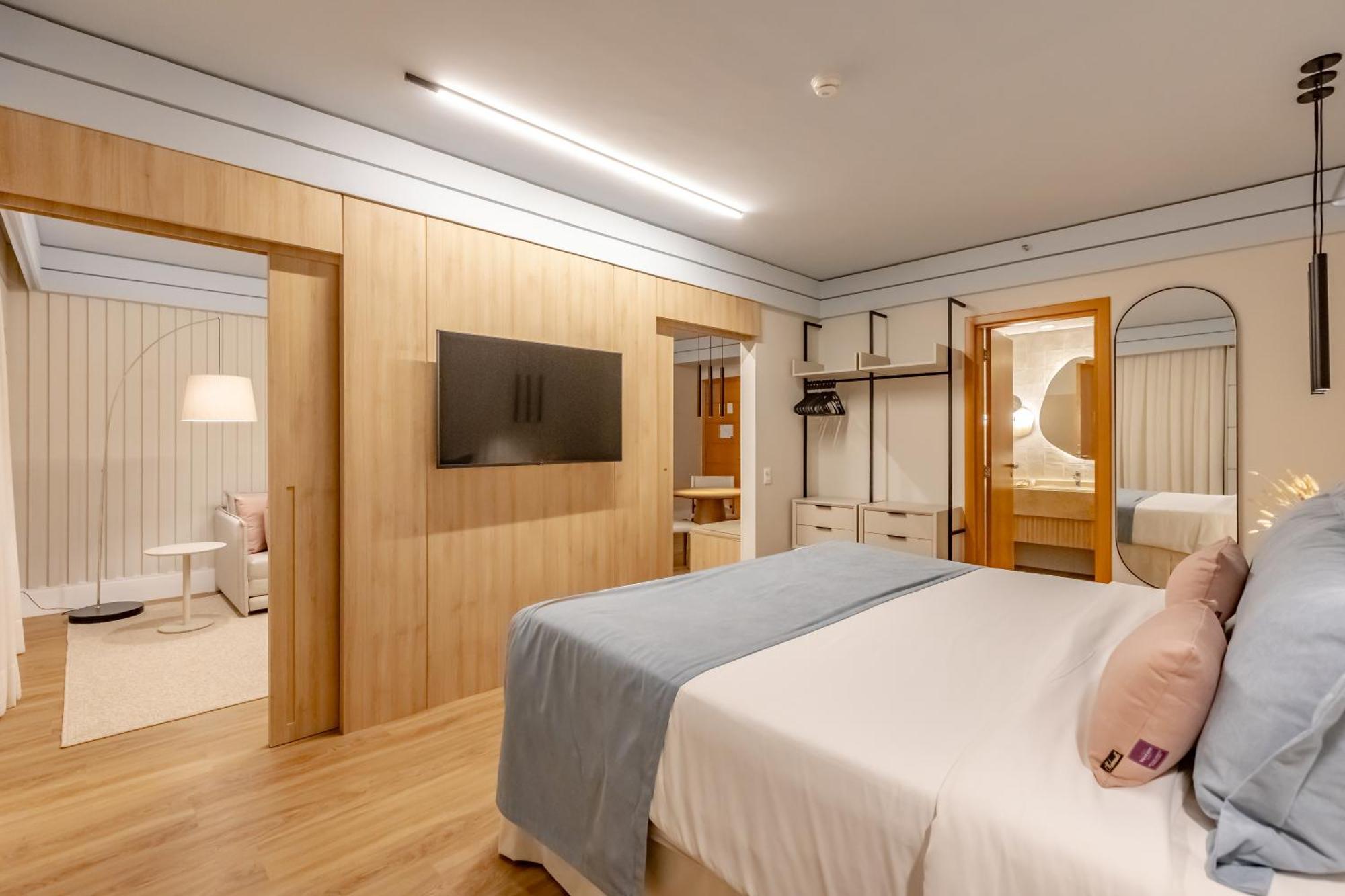 Mercure Camboriu Balneario Camboriu Bagian luar foto
